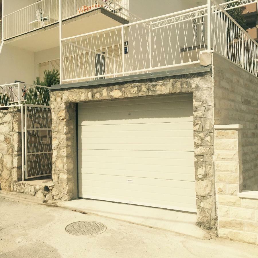 Apartments Leptiric Podstrana Exterior foto